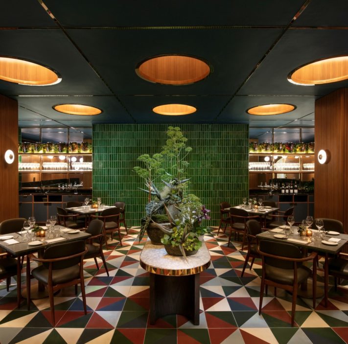 Straits_Clan_STRAITS_02